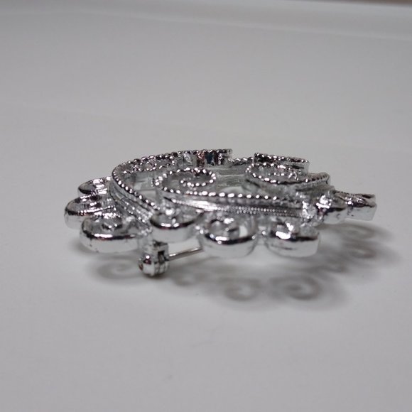 Vintage Sarah Coventry Decorative Circular Metal Brooch - Picture 8 of 12